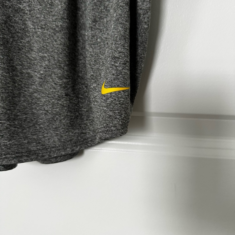 Nike Razorback Performance Tank Straps - Picture 2 of 4